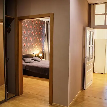Cozy In Oldtown Апартаменти Вільнюс