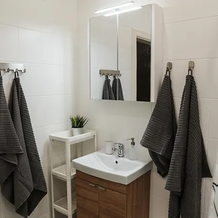 Апартаменти Cozy In Oldtown Вільнюс